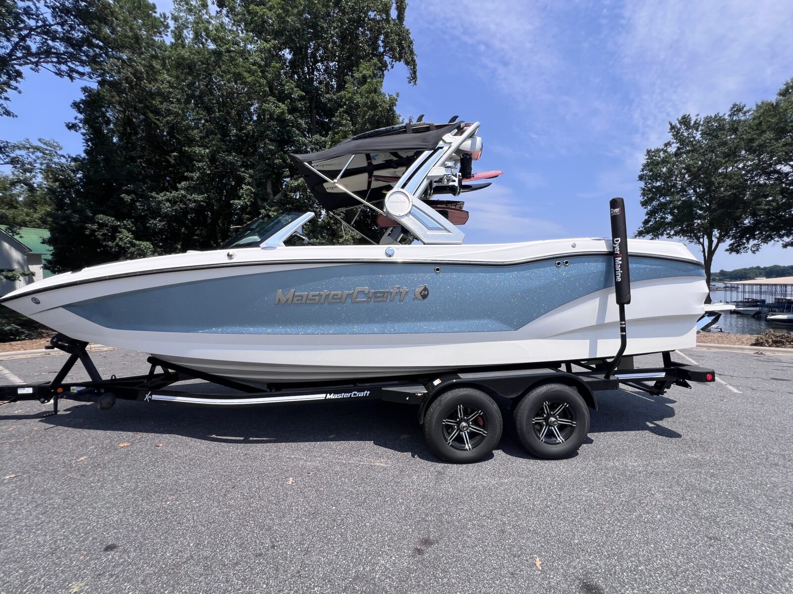 2024 MasterCraft X24 [2] 1M24062-RIDELKN